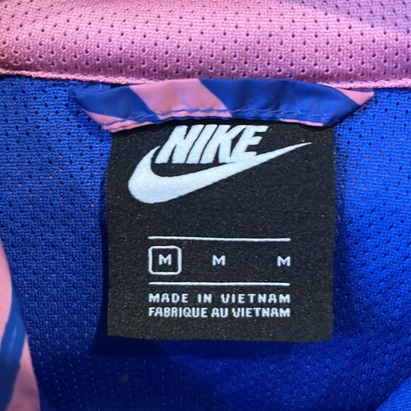 Nike AOP Blue and Pink Windbreaker Jacket - Picture 8 of 9